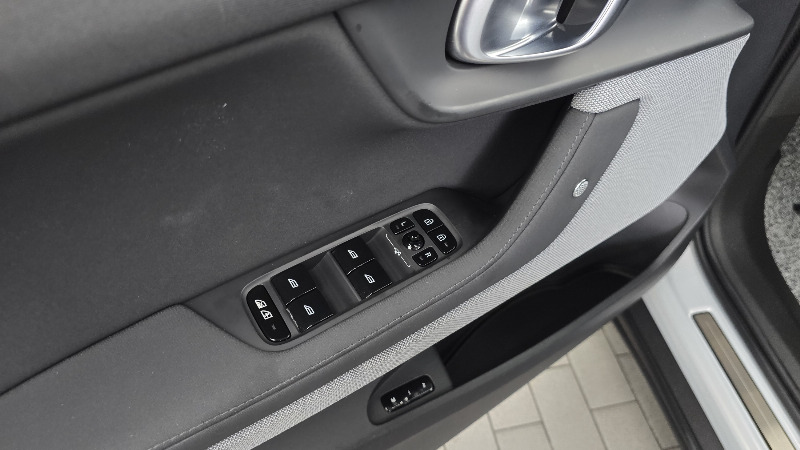 car Polestar Polestar 2 id343410 photo #28