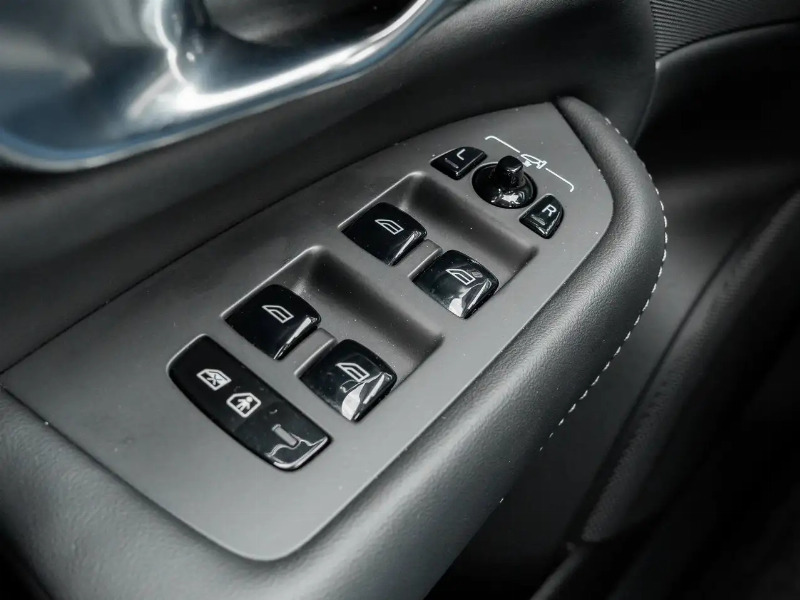 car Volvo XC90 id343458 photo #12