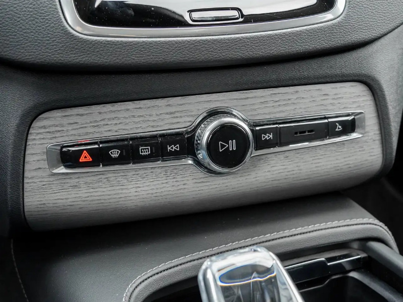 car Volvo XC90 id343458 photo #16