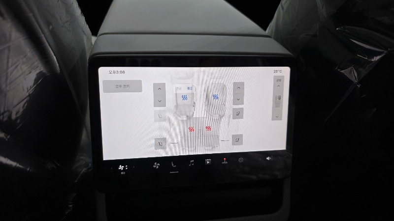 car Tesla Model Y id344535 photo #28