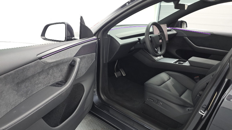car Tesla Model Y id344541 photo #10