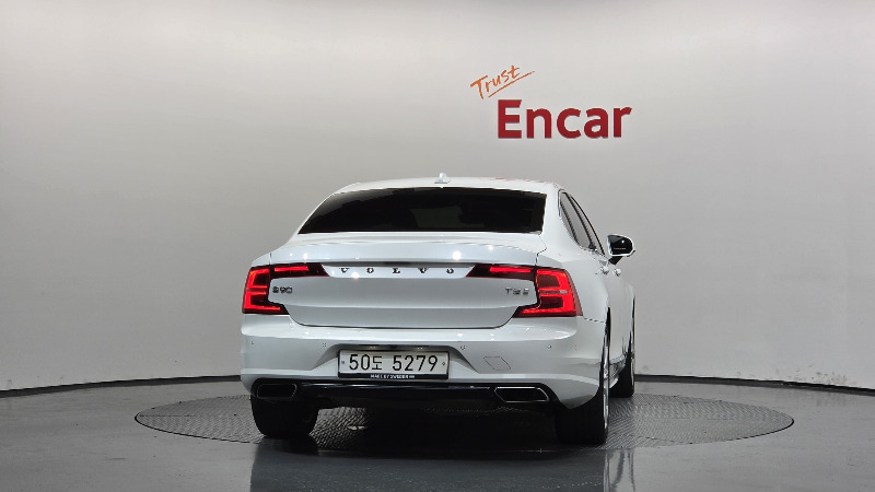 car Volvo S90 id344586 photo #4