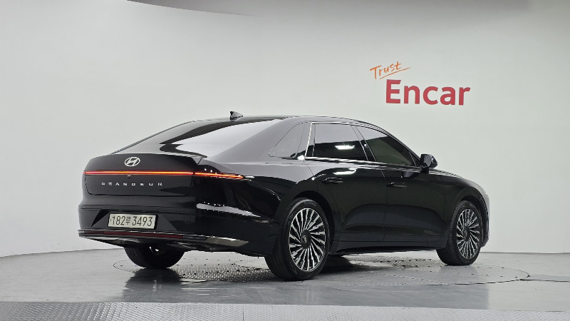 car Hyundai Grandeur id344611 photo #2