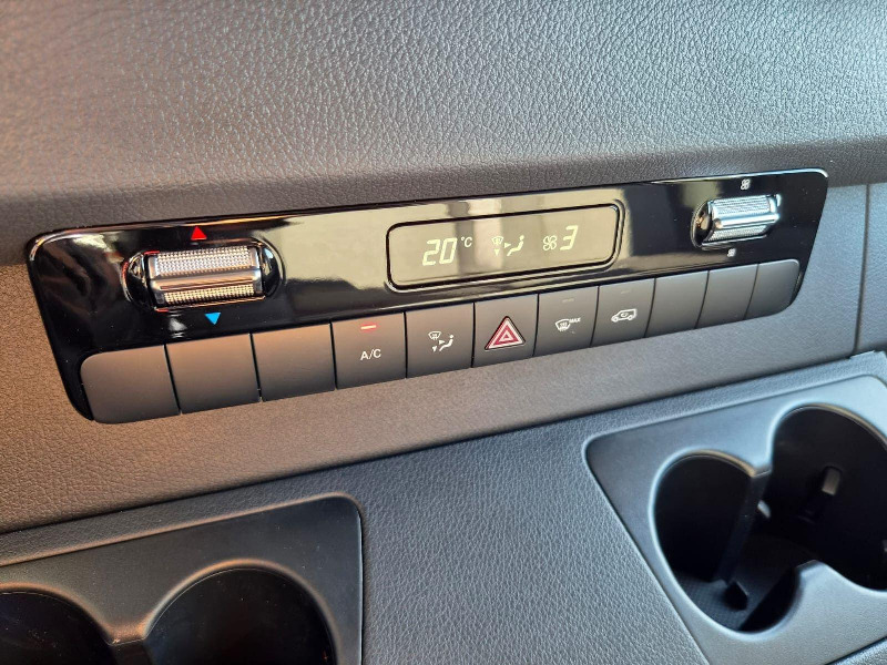 car Mercedes Sprinter id345018 photo #17