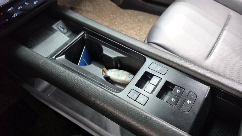 car Hyundai IONIQ 6 id345101 photo #18