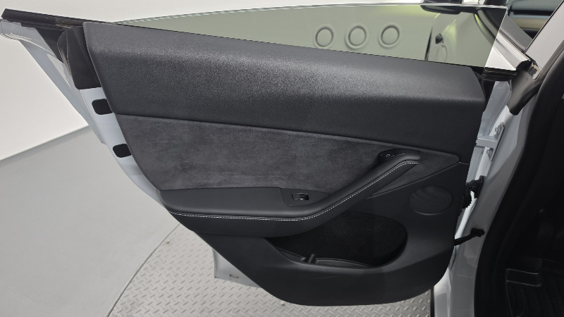 car Tesla Model Y id345121 photo #25