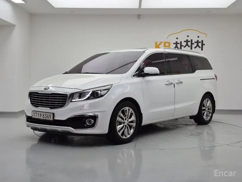 car KIA Carnival id345129 main photo
