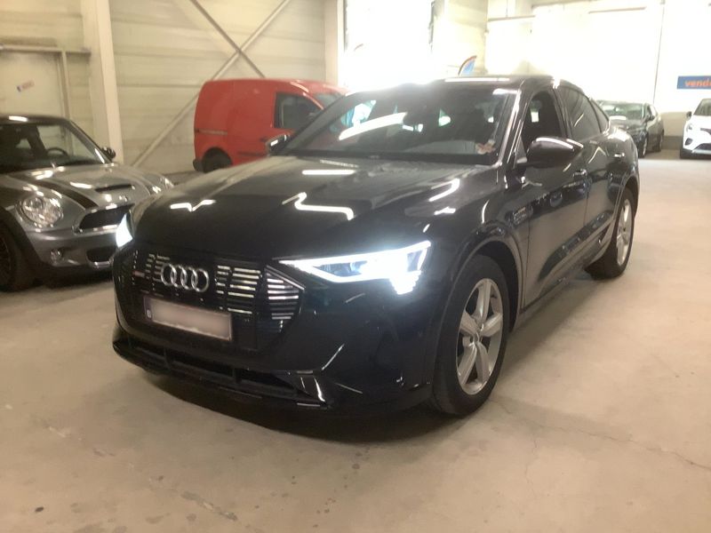 car Audi e-tron id345567 main photo