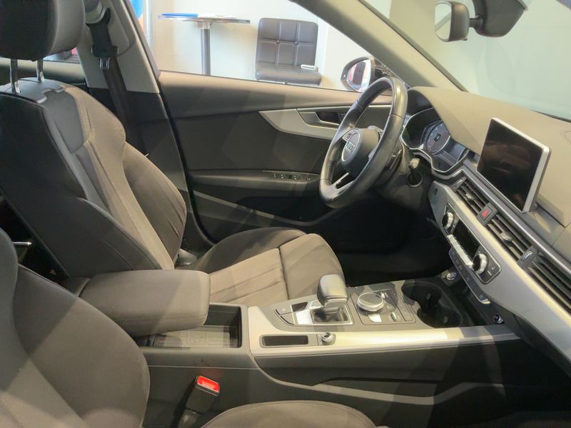 car Audi A4 id345576 photo #11