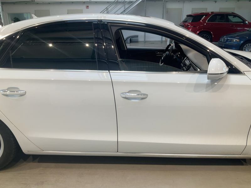 car Audi A8 id345618 photo #7