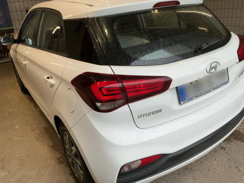car Hyundai i20 id346032 photo #3