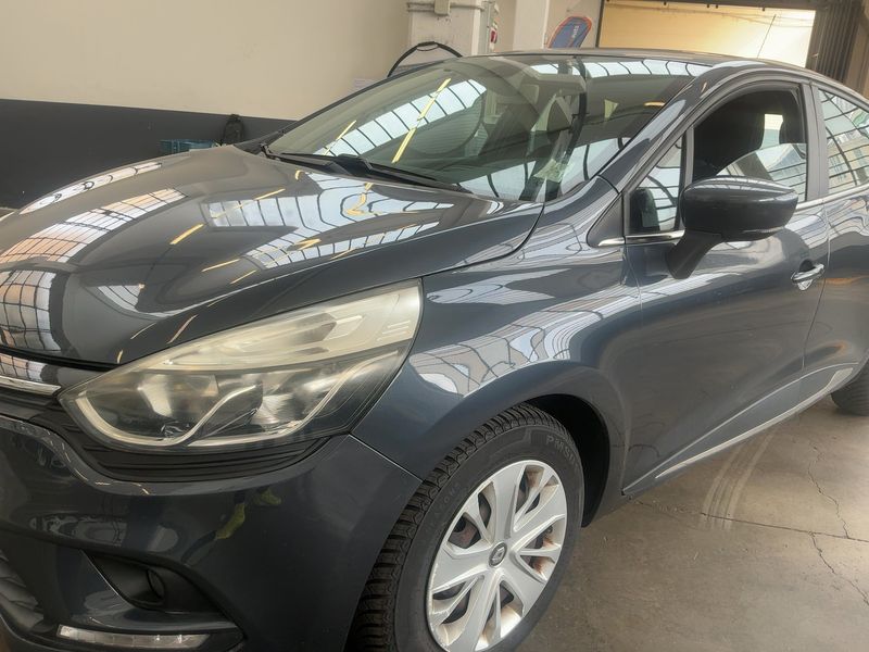 car Renault Clio id346264 photo #2