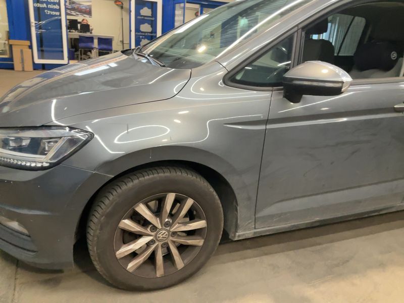 car Volkswagen Touran id346335 photo #2