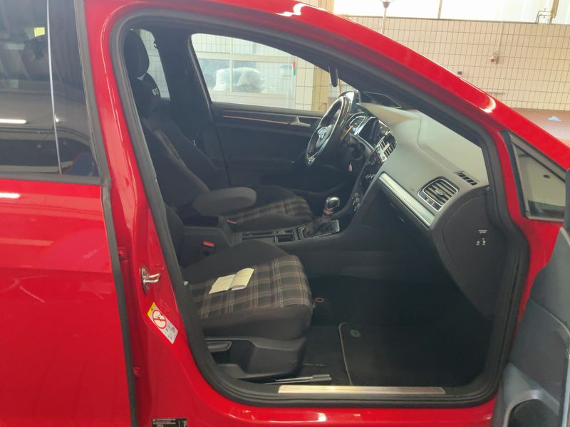 car Volkswagen Golf id346344 photo #11