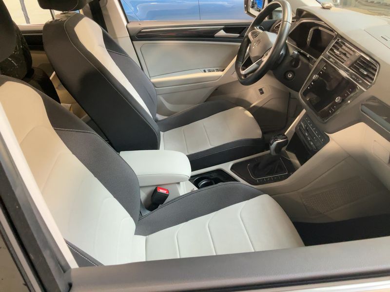 car Volkswagen Tiguan id346372 photo #11
