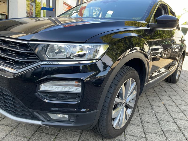 car Volkswagen T-Roc id346388 photo #2