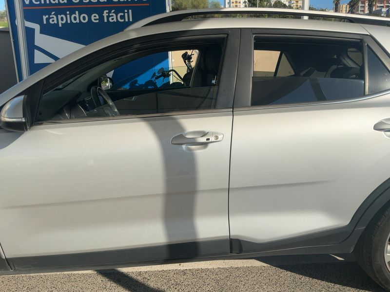 car KIA Stonic id346532 photo #4