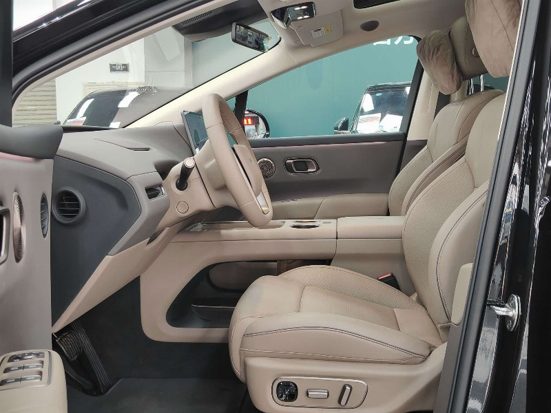 car LiXiang i8 id346856 photo #2