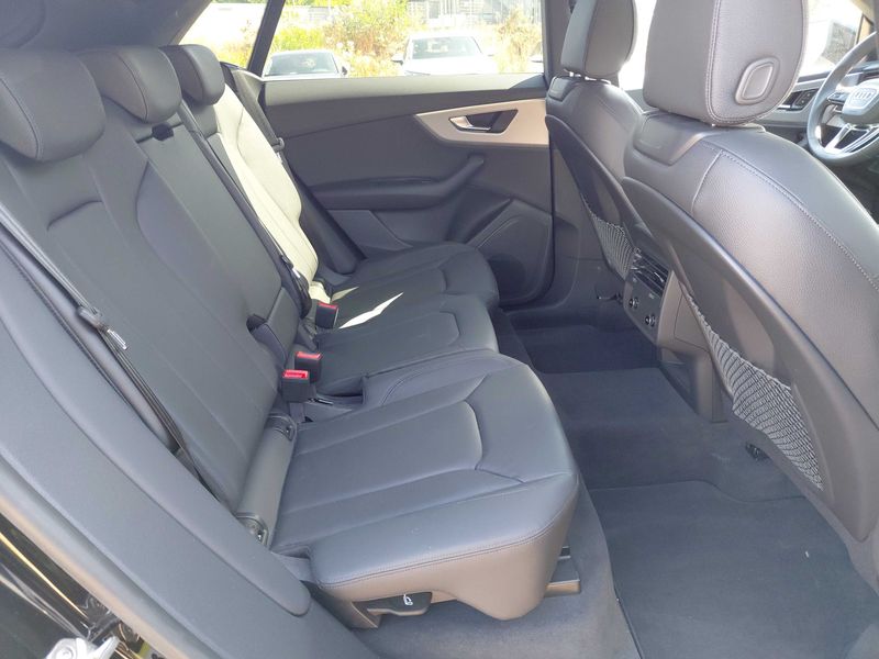 car Audi Q8 id347010 photo #14
