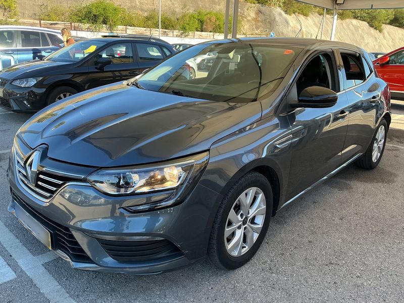 car Renault Megane id347198 main photo