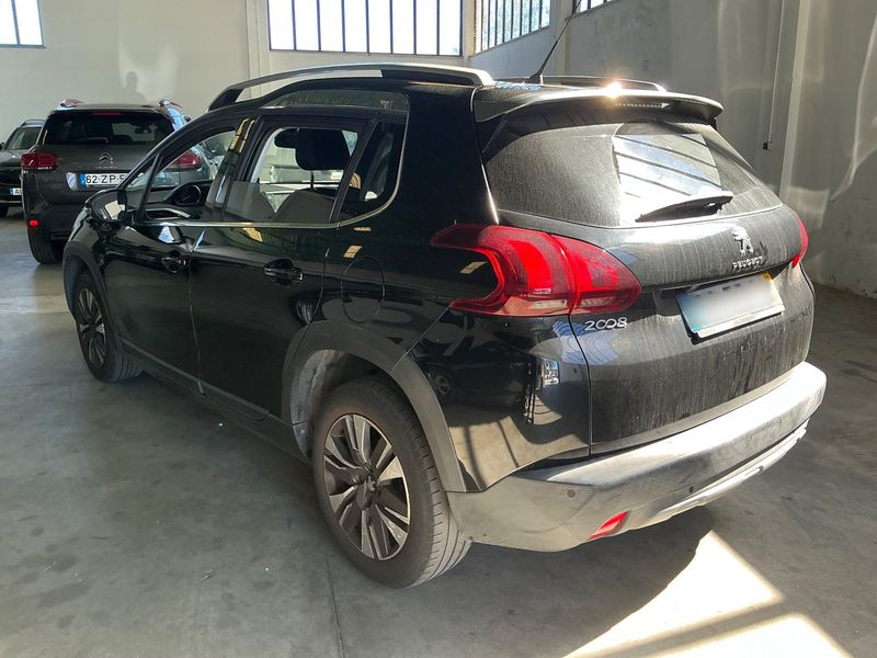 car Peugeot 2008 id347264 photo #3