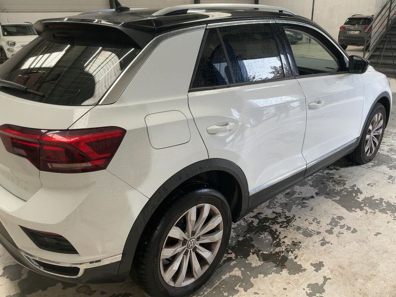 car Volkswagen T-Roc id347332 photo #6