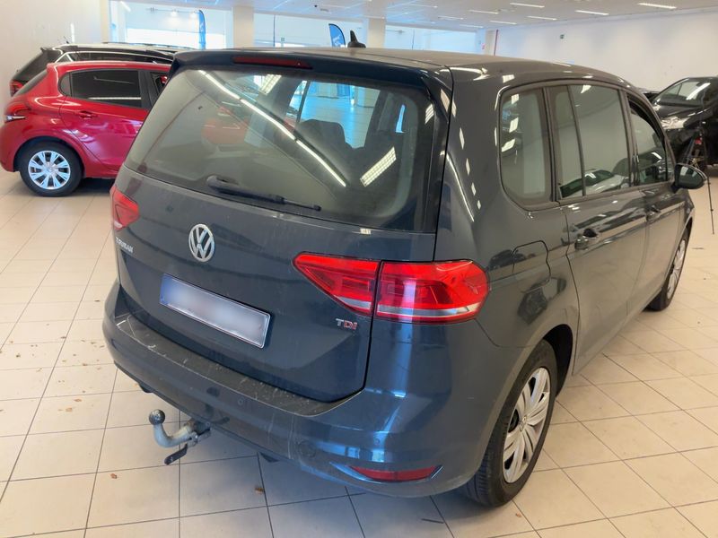 car Volkswagen Touran id347358 photo #6