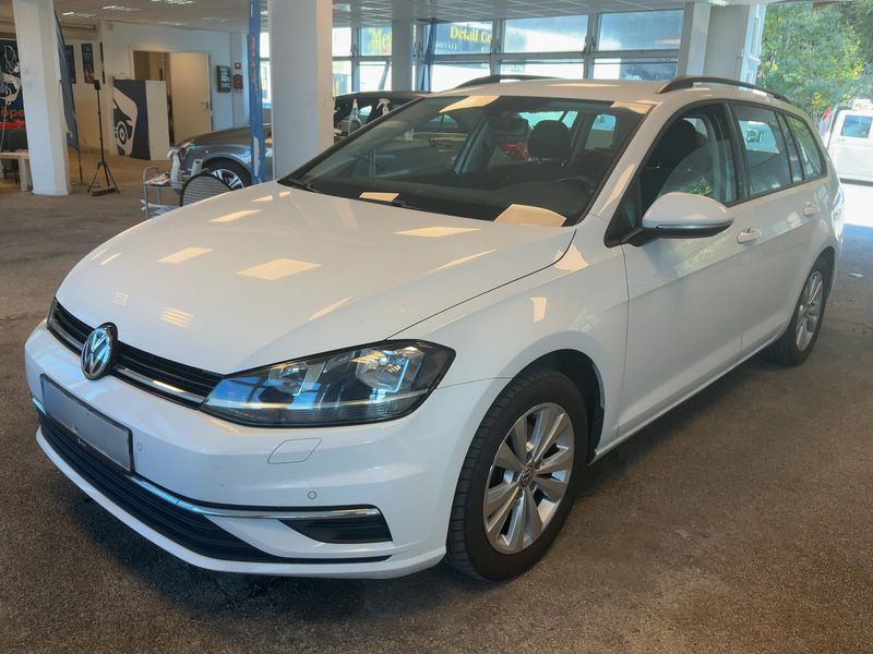 car Volkswagen Golf id347374 main photo