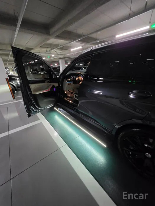 car BMW X7 id347650 photo #10