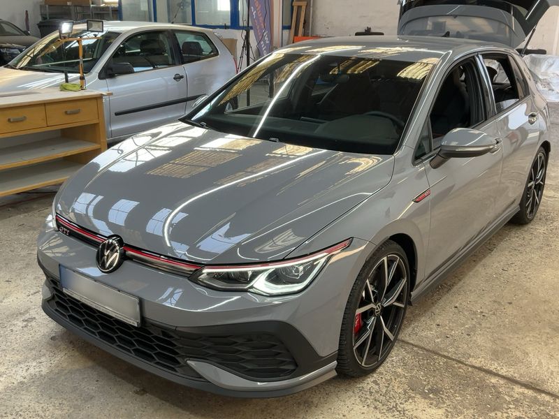 car Volkswagen Golf id347706 main photo