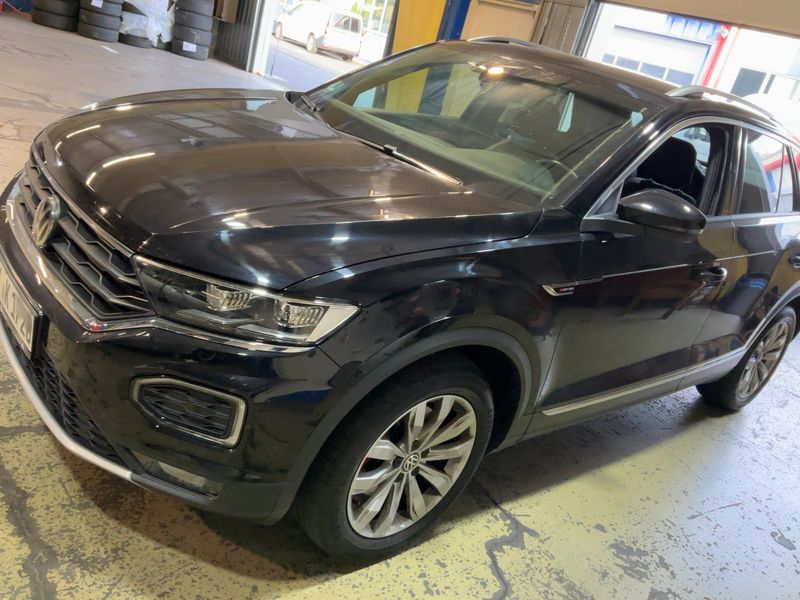 car Volkswagen T-Roc id347729 photo #2