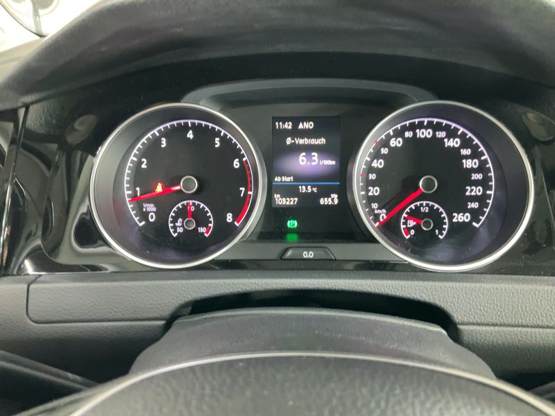 car Volkswagen Golf id347732 photo #13