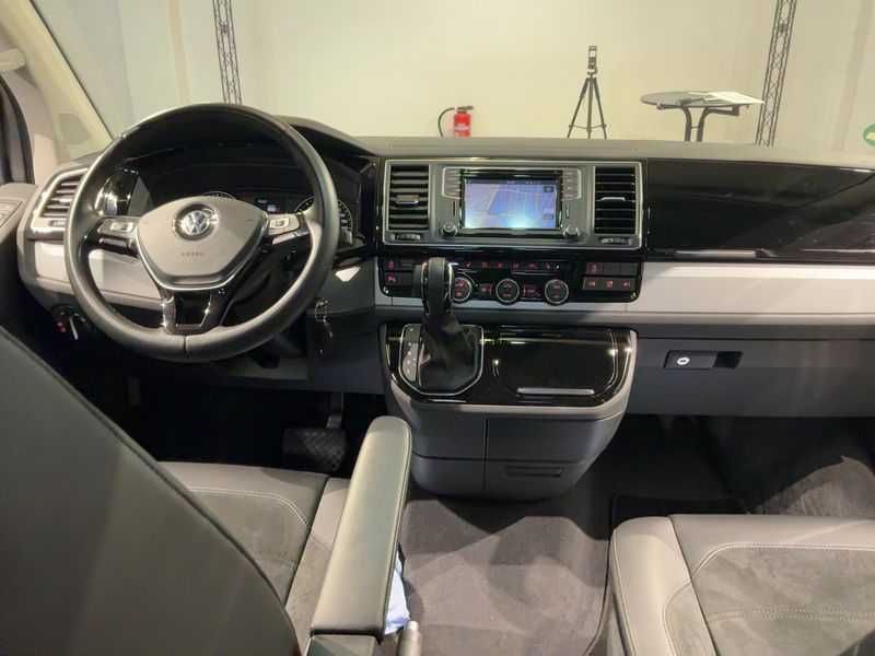 car Volkswagen T6 Multivan id347773 photo #12