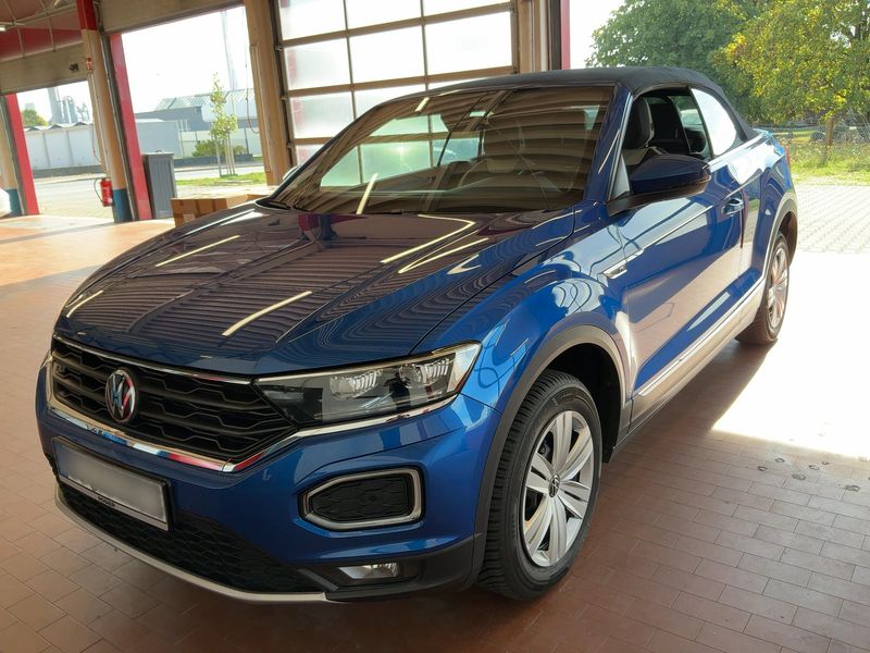 car Volkswagen T-Roc id347775 main photo