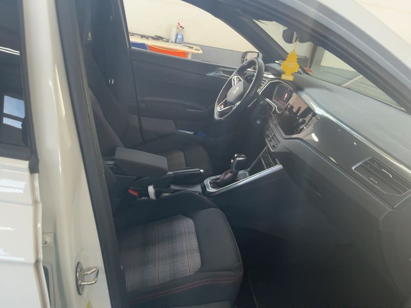 car Volkswagen Polo id347802 photo #11