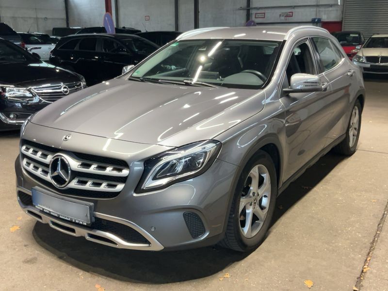 car Mercedes GLA id347844 main photo