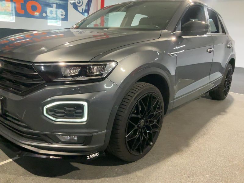 car Volkswagen T-Roc id347957 photo #2