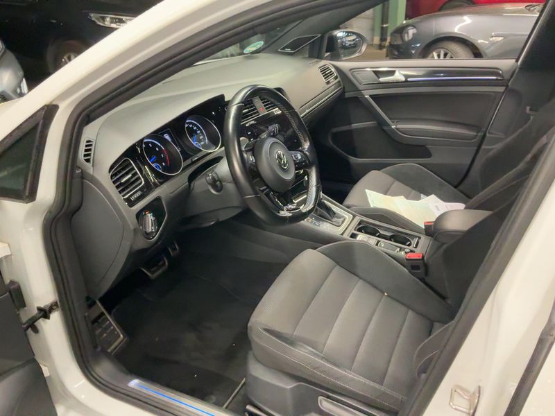 car Volkswagen Golf id347971 photo #11