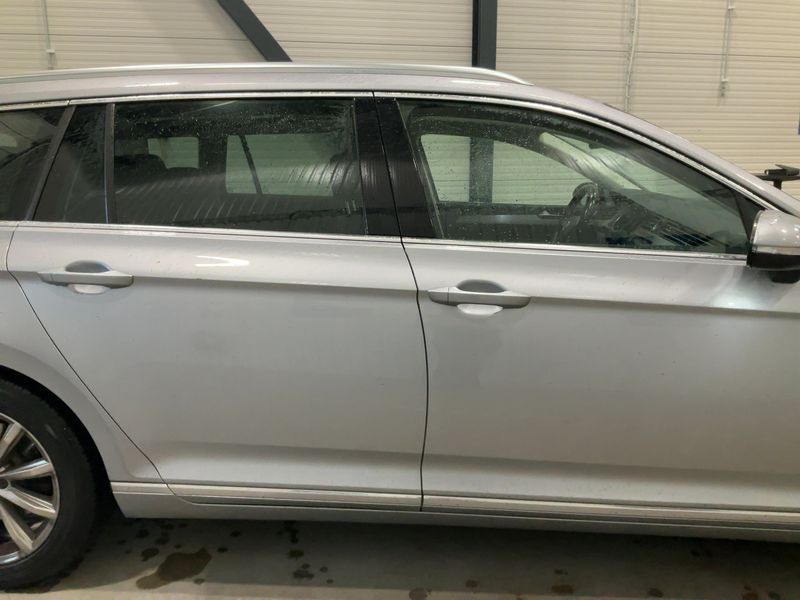car Volkswagen Passat id347986 photo #7