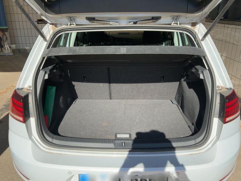 car Volkswagen Golf id348002 photo #10