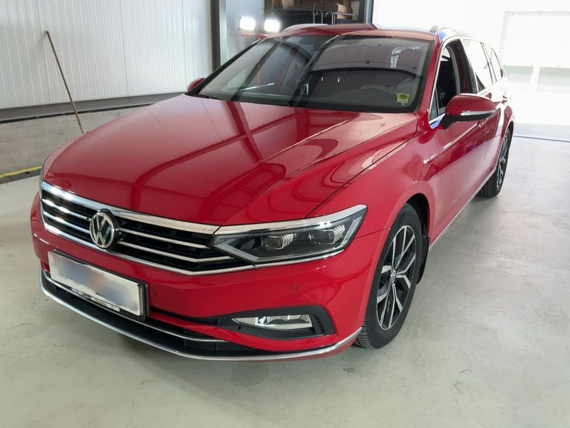 car Volkswagen Passat id348014 main photo