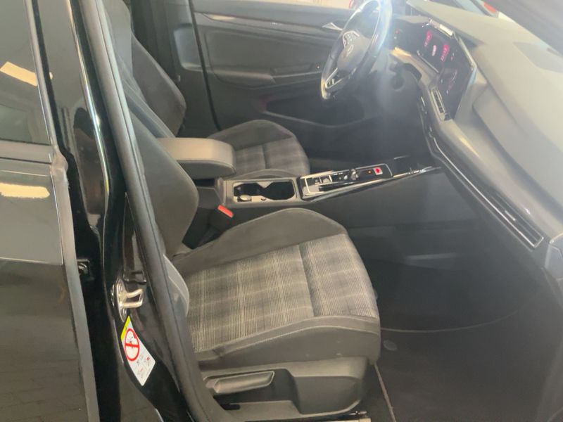 car Volkswagen Golf id348018 photo #11