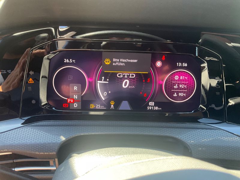 car Volkswagen Golf id348018 photo #13