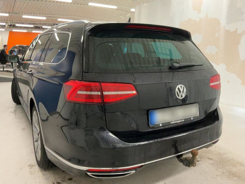 car Volkswagen Passat id348037 photo #3