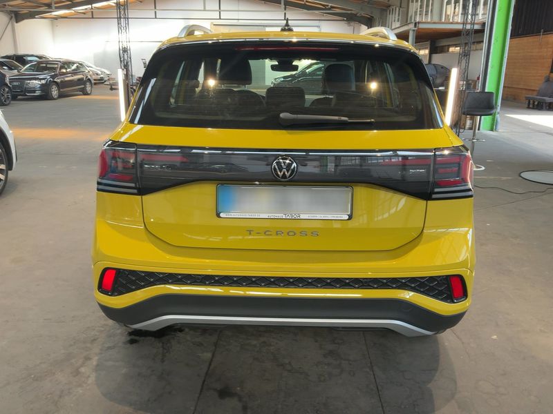 car Volkswagen T-Cross id348049 photo #5