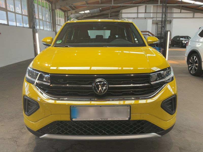 car Volkswagen T-Cross id348049 photo #9