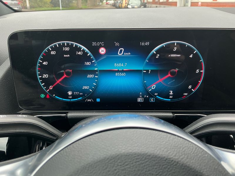 car Mercedes GLA id348097 photo #13