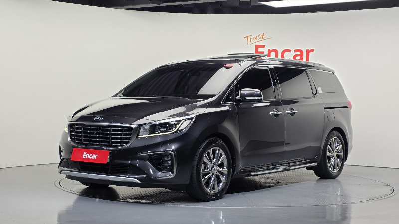 car KIA Carnival id348161 main photo