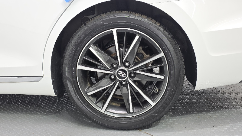 car Hyundai Grandeur id348190 photo #21