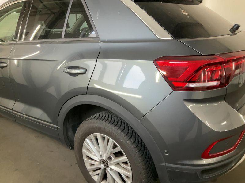 car Volkswagen T-Roc id348199 photo #3